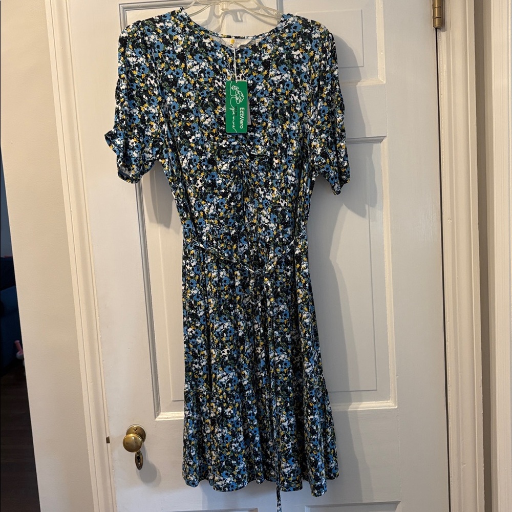 NWT! Boden Blue and White Floral Jersey Dress
